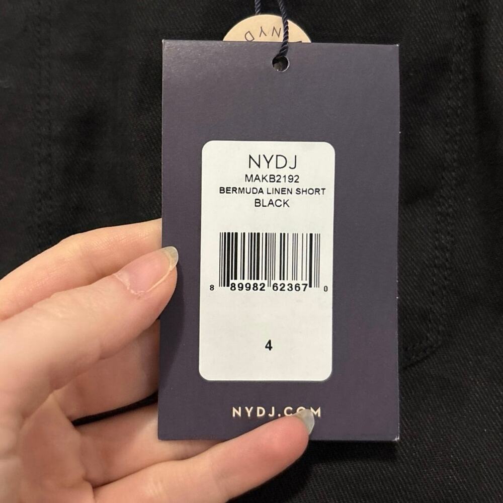NYDJ Black Linen Blend Bermuda Shorts NWT Size 4 - Picture 5 of 9